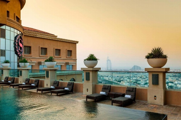 Sheraton Mall of the Emirates Hotel, Dubai image 15
